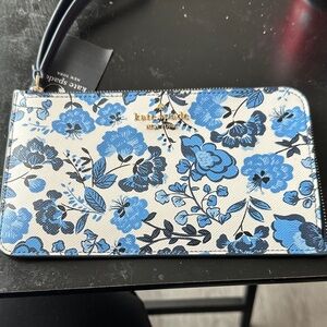 Kate Spade Blue and White Floral Wristlet